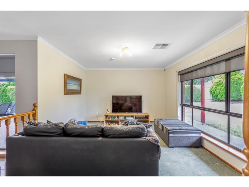 80 Investigator Drive, Woodcroft SA 5162