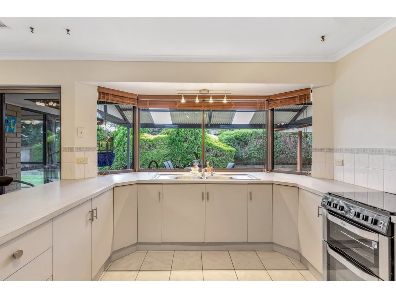 80 Investigator Drive, Woodcroft SA 5162