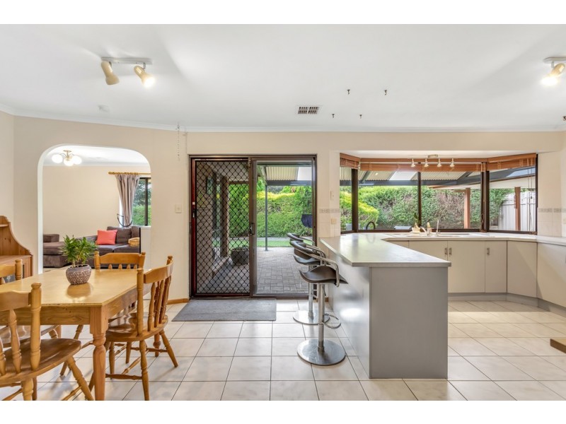 80 Investigator Drive, Woodcroft SA 5162