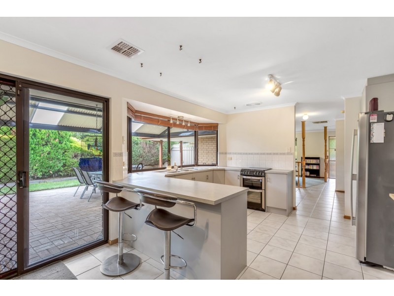 80 Investigator Drive, Woodcroft SA 5162