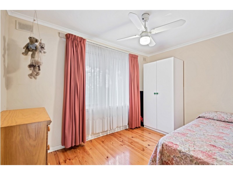 25 Columba Street, Morphett Vale SA 5162