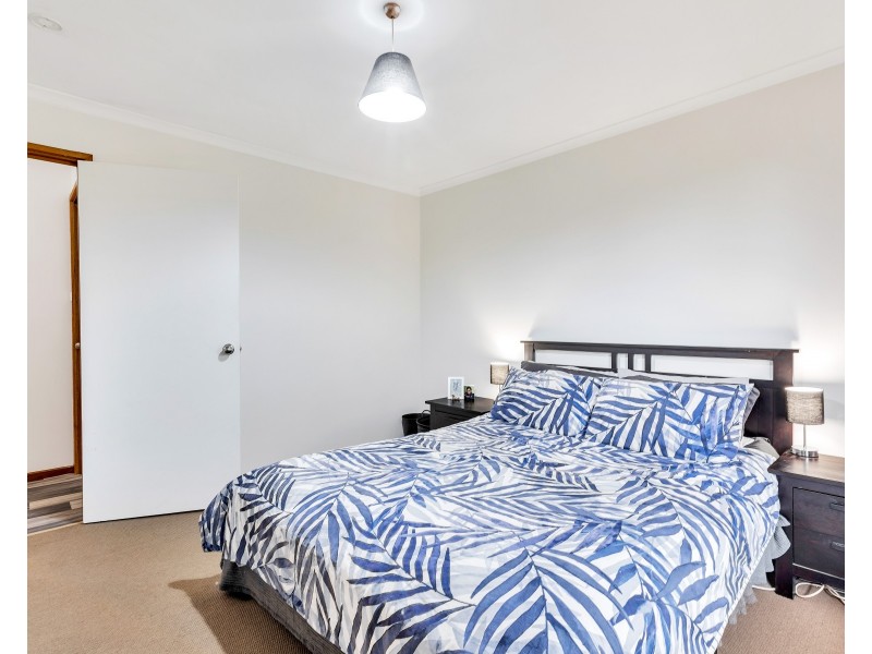 37 Seeger Drive, Morphett Vale SA 5162