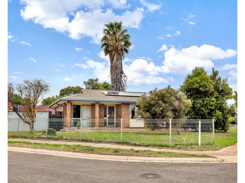 37 Seeger Drive, Morphett Vale SA 5162