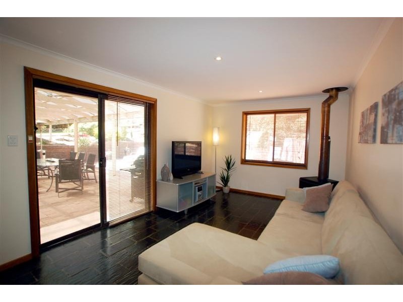 7 Shiraz Ct, Aberfoyle Park SA 5159