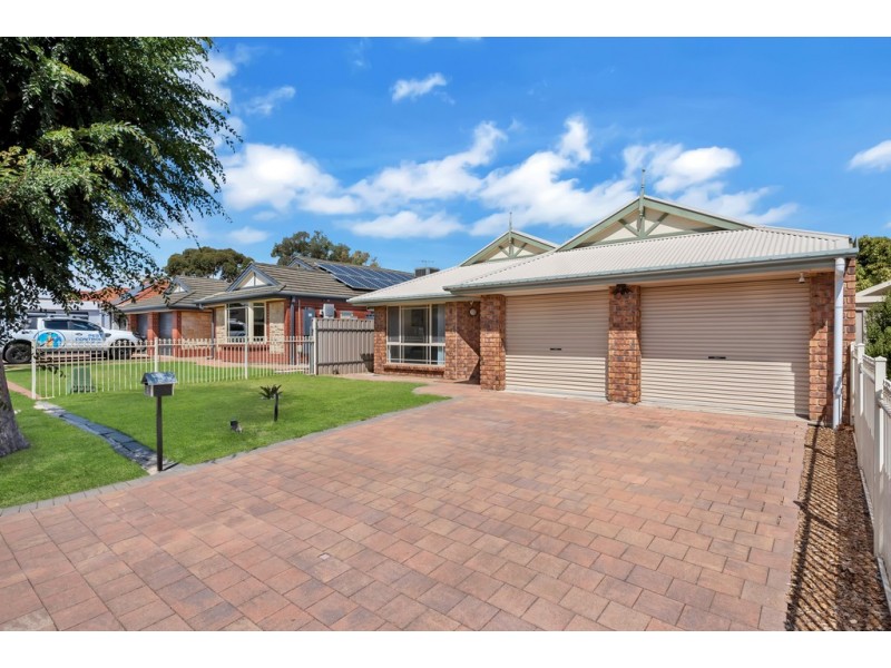 4 Sunderland crescent, Seaford SA 5169