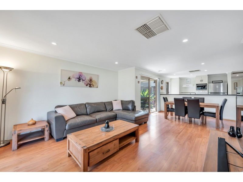 4 Sunderland crescent, Seaford SA 5169