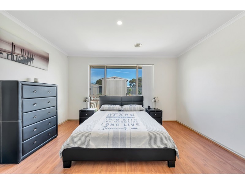 4 Sunderland crescent, Seaford SA 5169