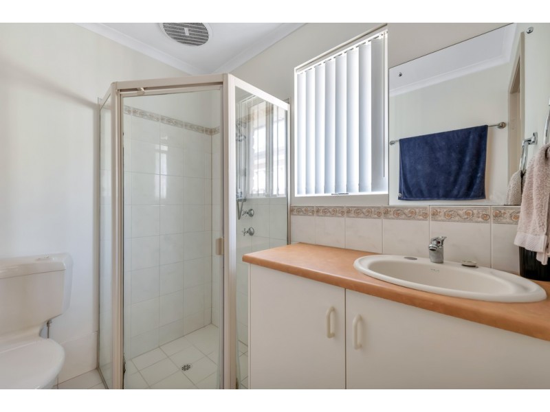 4 Sunderland crescent, Seaford SA 5169