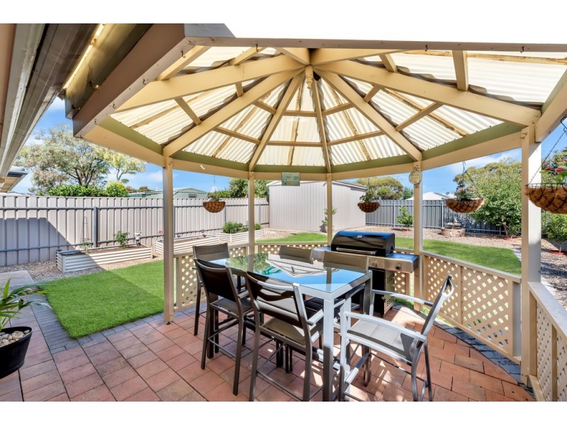 4 Sunderland crescent, Seaford SA 5169