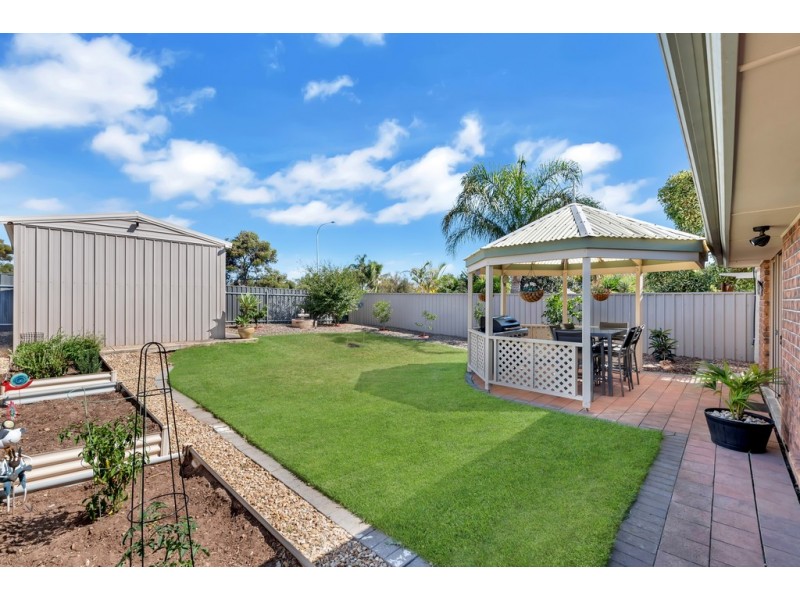 4 Sunderland crescent, Seaford SA 5169