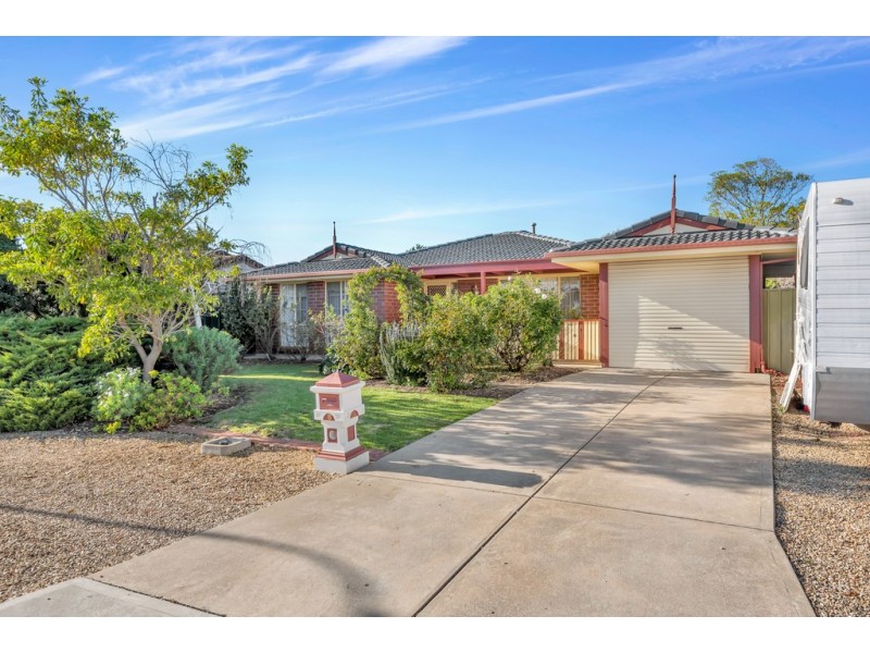 8 Baudin Street, Woodcroft SA 5162