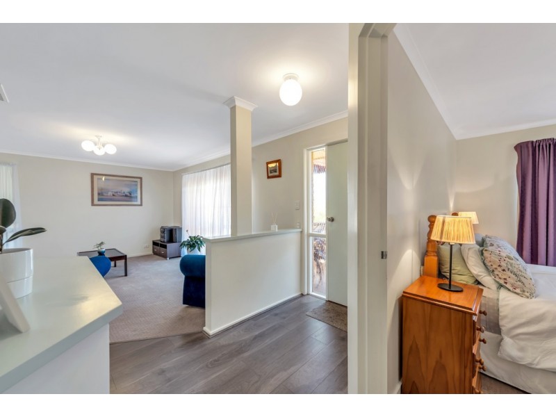 8 Baudin Street, Woodcroft SA 5162