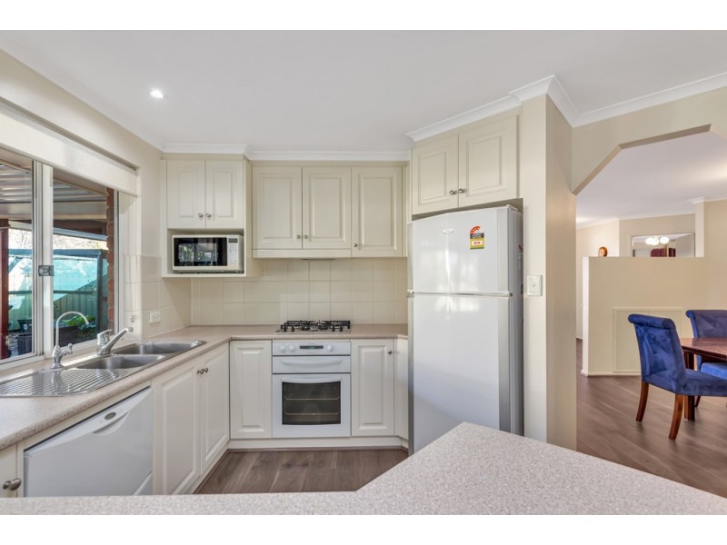 8 Baudin Street, Woodcroft SA 5162