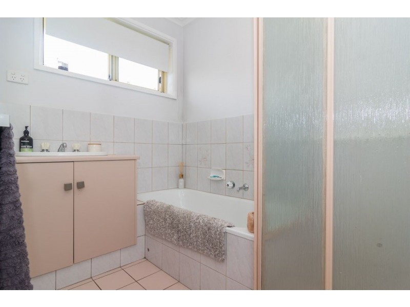 2 Enterprise Drive, Aberfoyle Park SA 5159