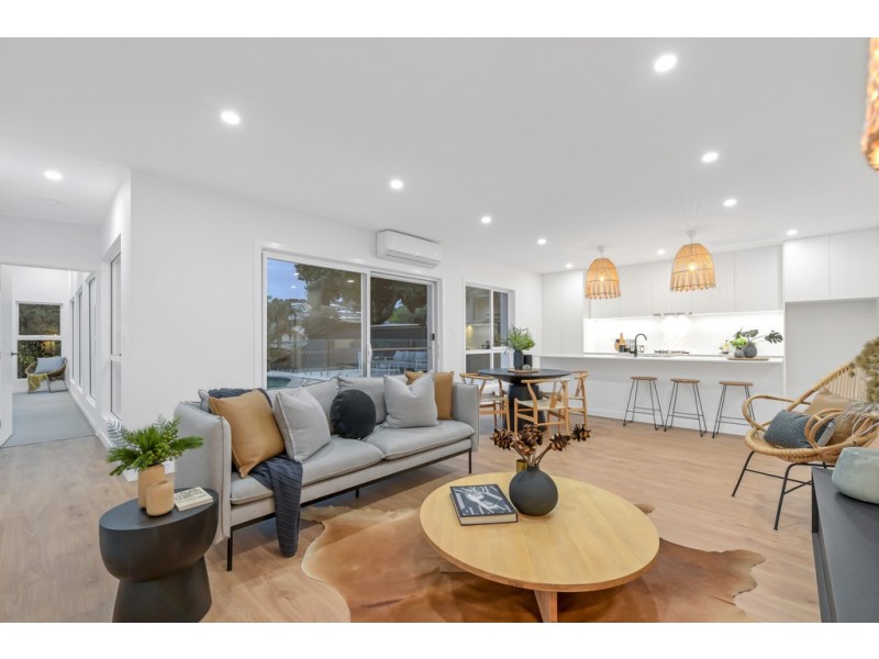 7 Braeside Avenue, Seacombe Heights SA 5047