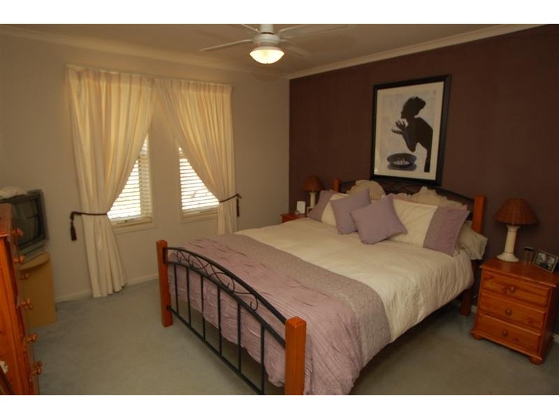 52 Grand Blvd, Seaford Rise SA 5169