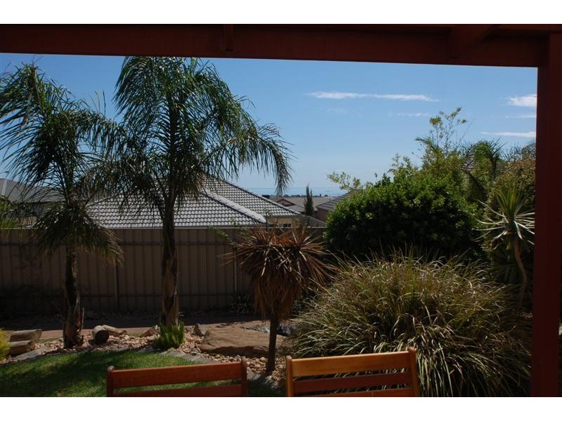 52 Grand Blvd, Seaford Rise SA 5169