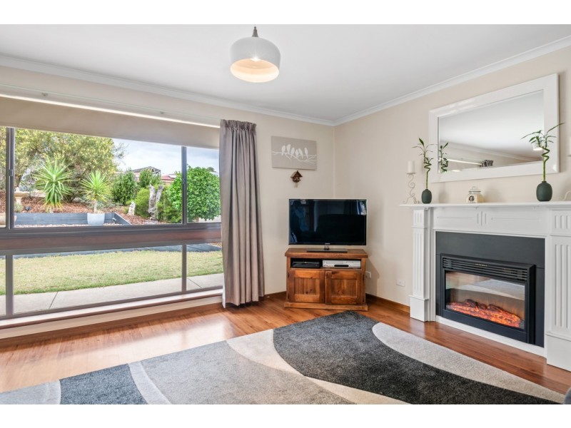 5 Opie Street, Aberfoyle Park SA 5159