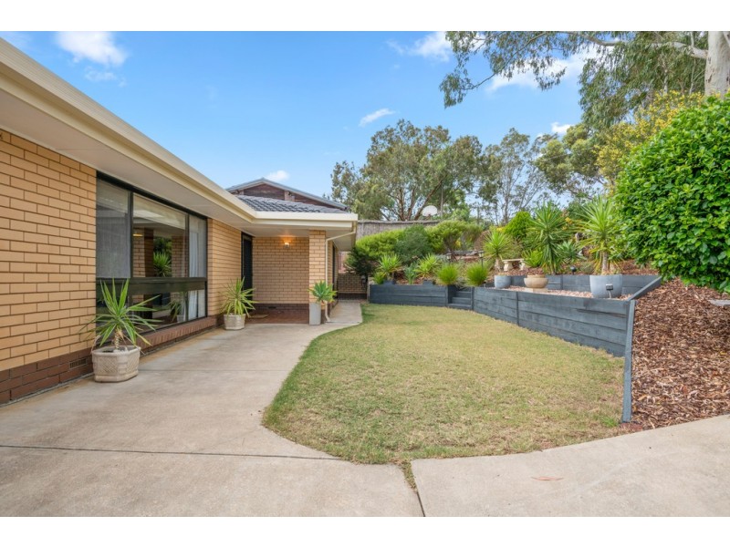 5 Opie Street, Aberfoyle Park SA 5159