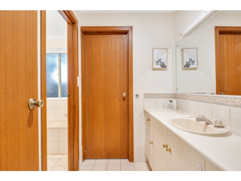 1a Morgan Avenue, Seaview Downs SA 5049