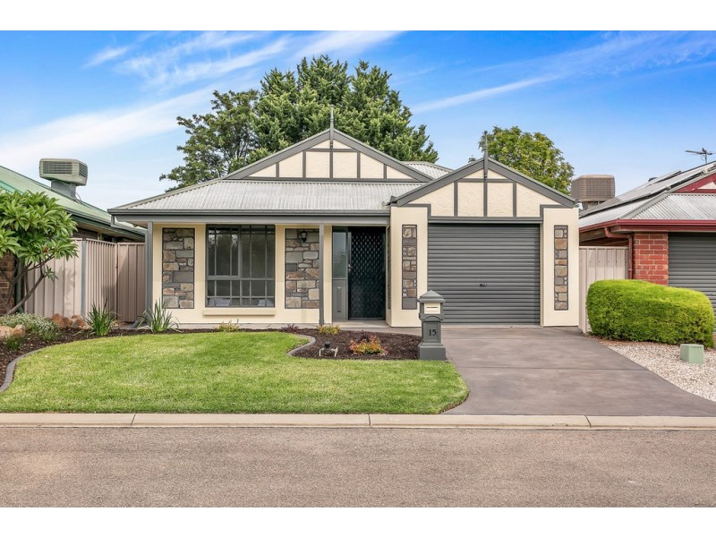15 Windlass Square, Seaford Rise SA 5169