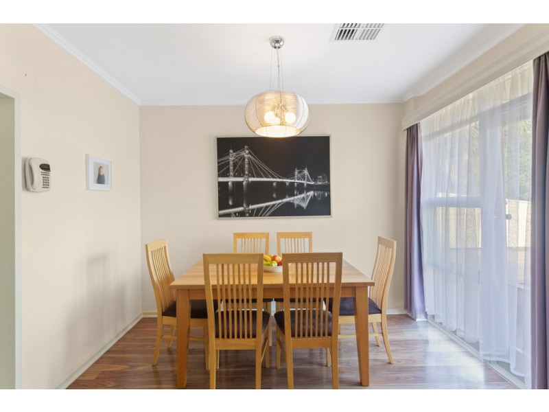 11 Claire Avenue, Morphett Vale SA 5162