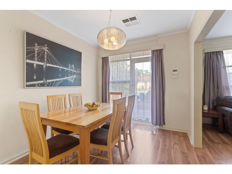 11 Claire Avenue, Morphett Vale SA 5162