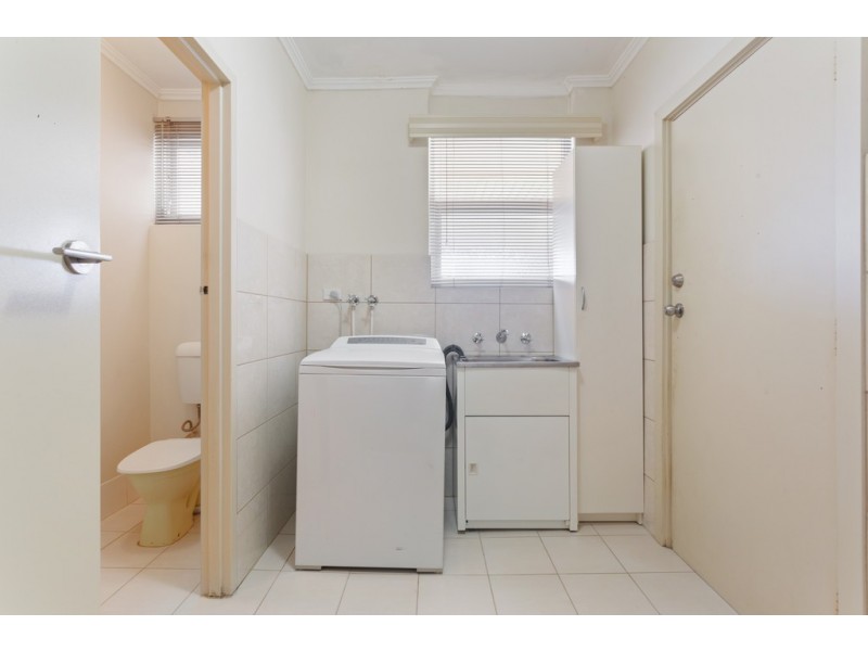 11 Claire Avenue, Morphett Vale SA 5162