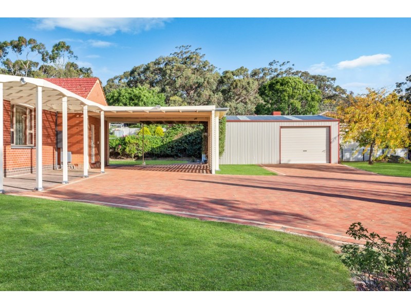 6 La Salle Court, Happy Valley SA 5159