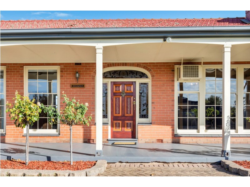 6 La Salle Court, Happy Valley SA 5159