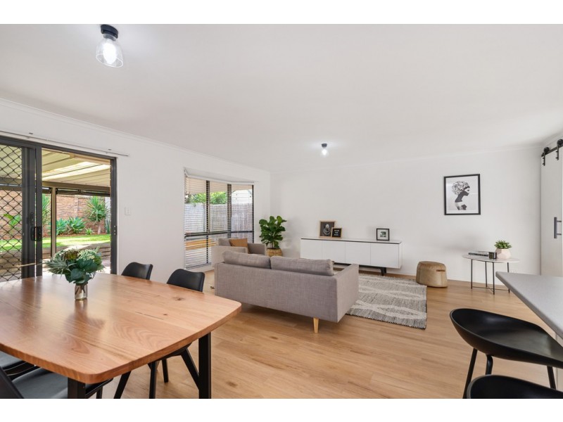 6 Pine View Close, Old Reynella SA 5161