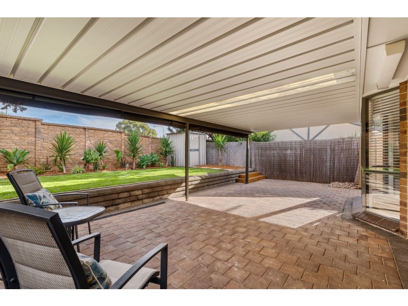 6 Pine View Close, Old Reynella SA 5161