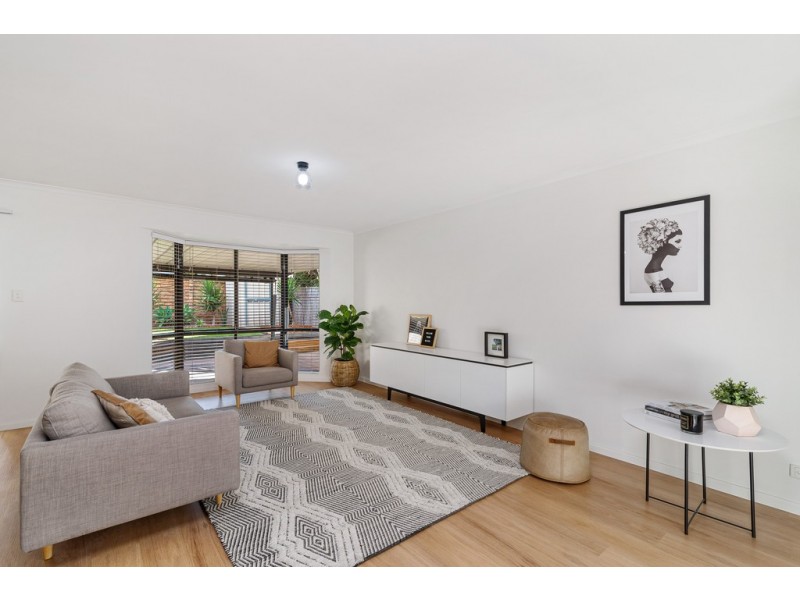 6 Pine View Close, Old Reynella SA 5161