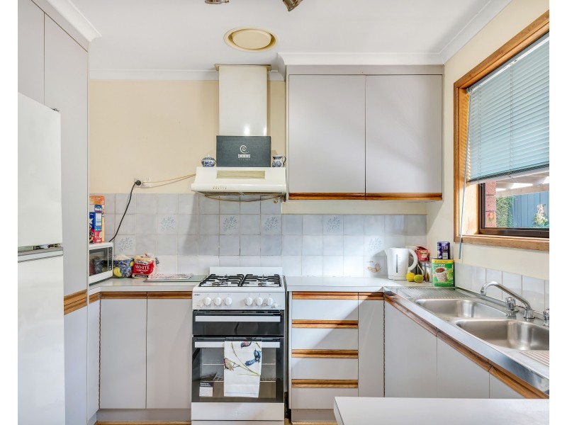 5 Gorton Court, Trott Park SA 5158