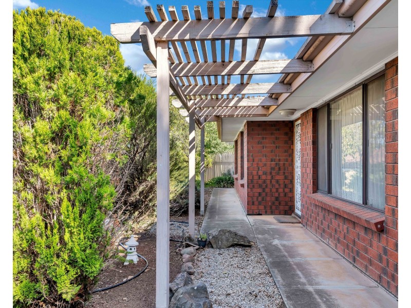 5 Gorton Court, Trott Park SA 5158