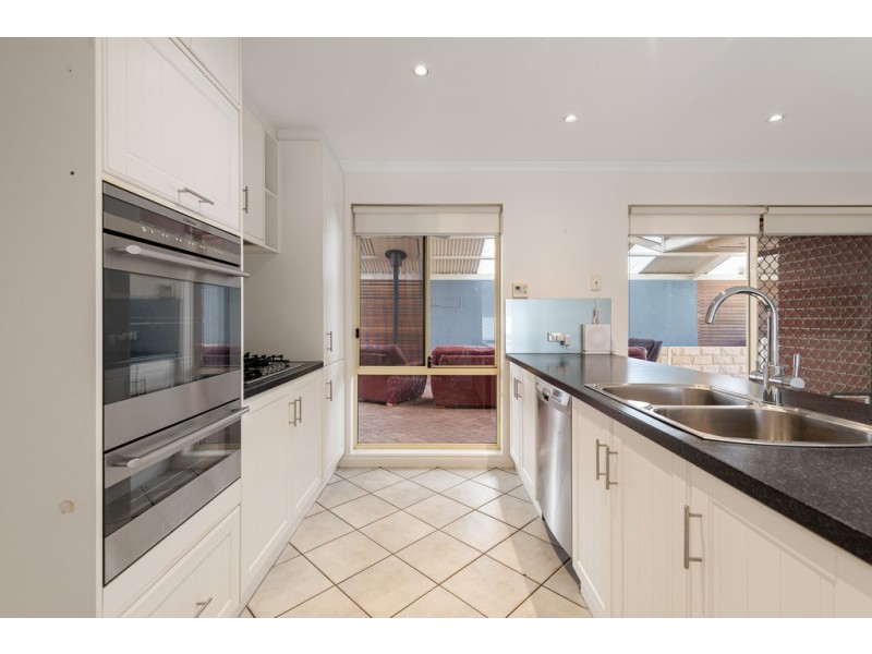 26 Hartog Street, Woodcroft SA 5162