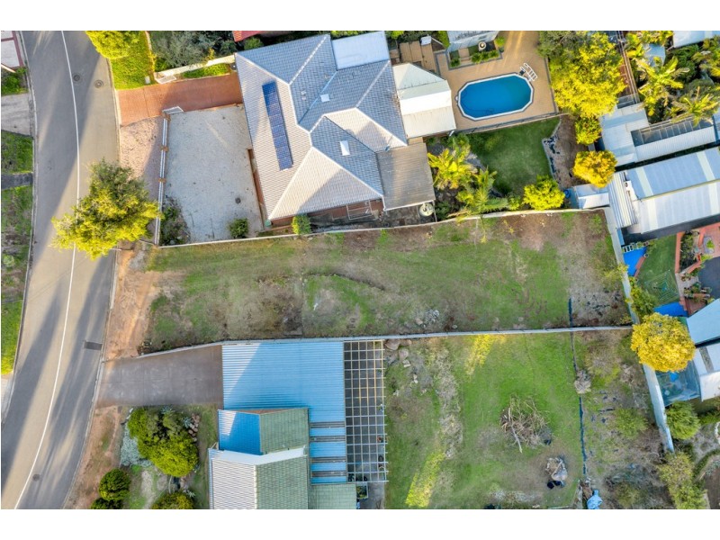 18 Lancing Court, Huntfield Heights SA 5163