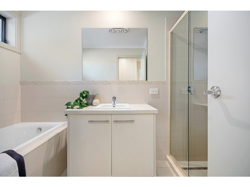 16 Prion Court, Noarlunga Downs SA 5168