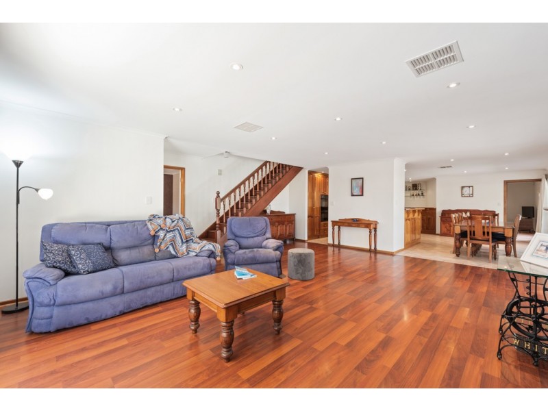 11 Tamarind Walk, Aberfoyle Park SA 5159