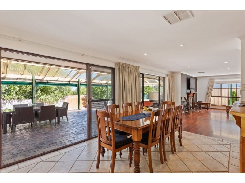 11 Tamarind Walk, Aberfoyle Park SA 5159