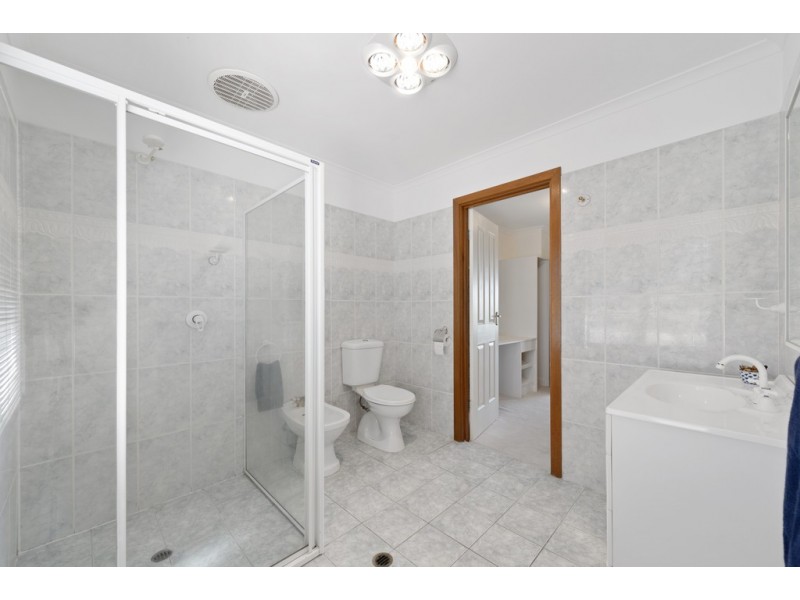 11 Tamarind Walk, Aberfoyle Park SA 5159