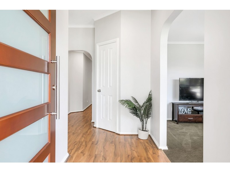 12 Scrub Avenue, Aldinga Beach SA 5173