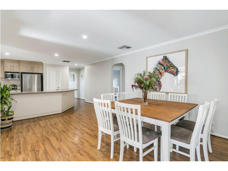 12 Scrub Avenue, Aldinga Beach SA 5173