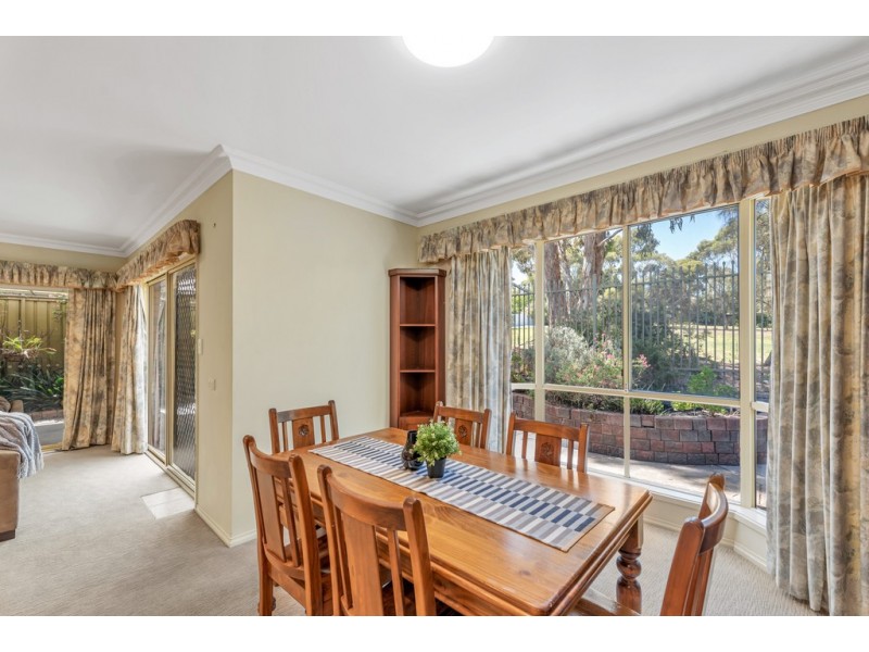 9 Lindsay Court, Aberfoyle Park SA 5159