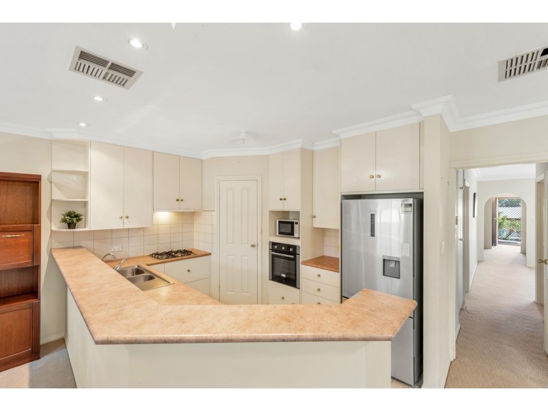 9 Lindsay Court, Aberfoyle Park SA 5159