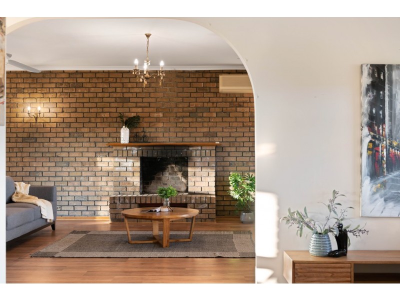 100 Wheaton Road, Mclaren Vale SA 5171