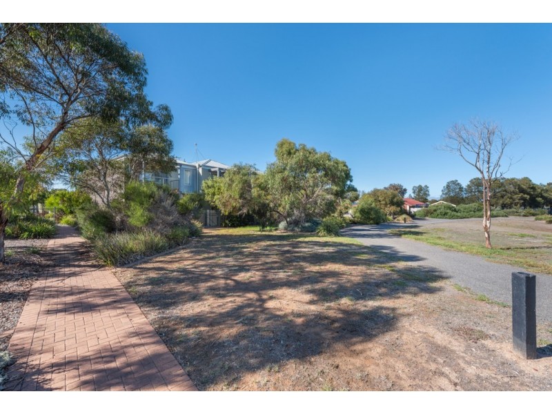 9/8 Grange Court, Seaford SA 5169