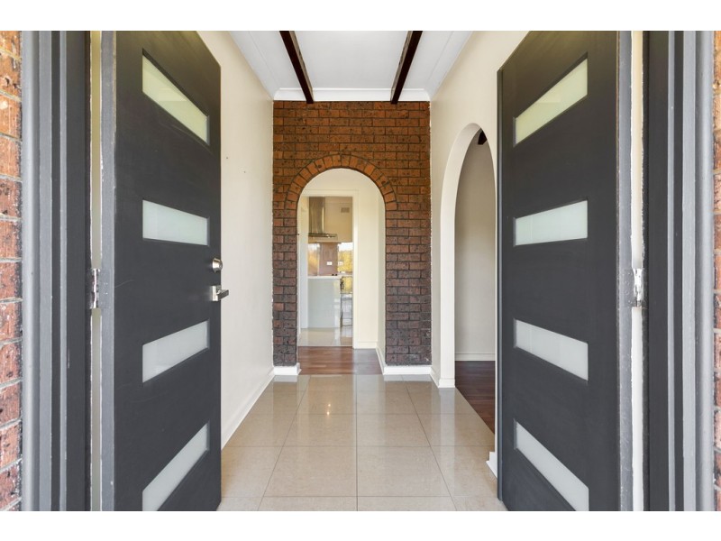 23 Fountain Valley Drive, Happy Valley SA 5159