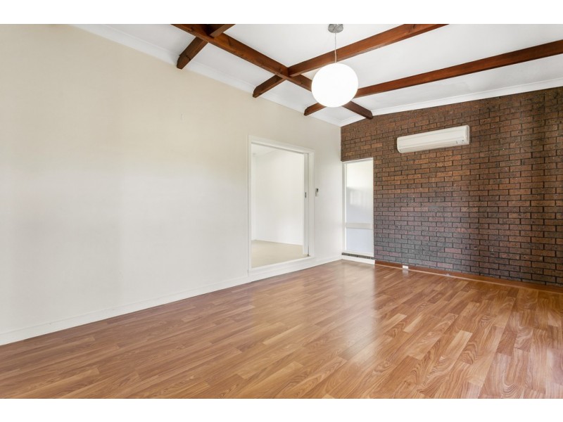 23 Fountain Valley Drive, Happy Valley SA 5159
