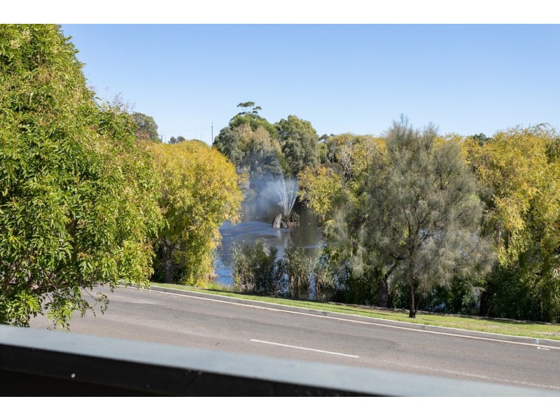 23 Fountain Valley Drive, Happy Valley SA 5159
